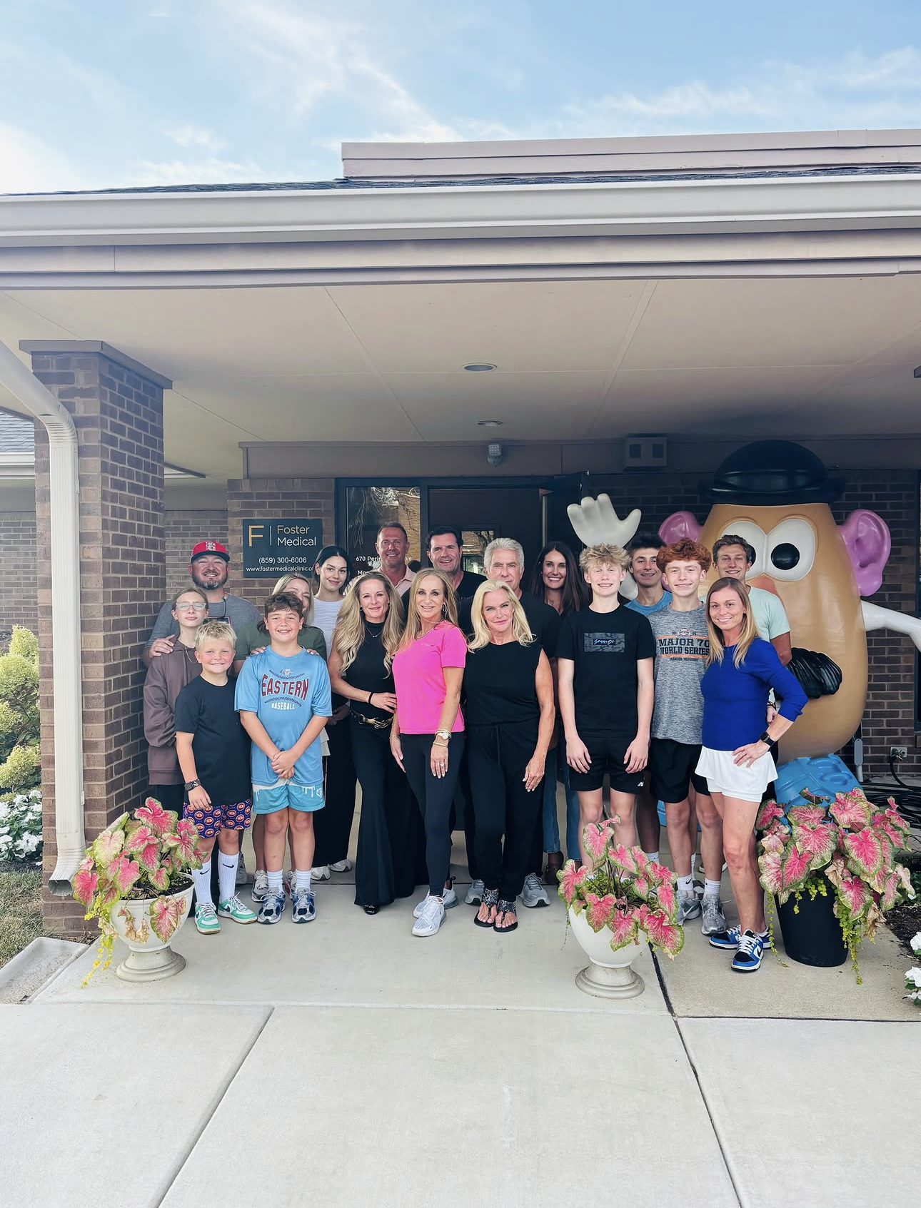 Ronald McDonald House Lunch Packing